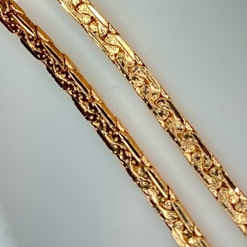 Gold plated 18k Cross Pendant Necklace 26” - Picture 15 of 17